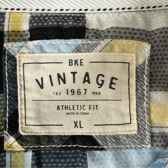 BKE Vintage White Black Plaid Athletic Fit Western Short Sleeve Button Up Shirt - Picture 5 of 7